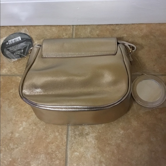 NWT Rose Gold Cross Body Purse - Picture 4 of 4